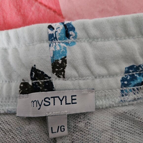 Summer Sweater and Short Set Size L True To Size - Picture 2 of 8